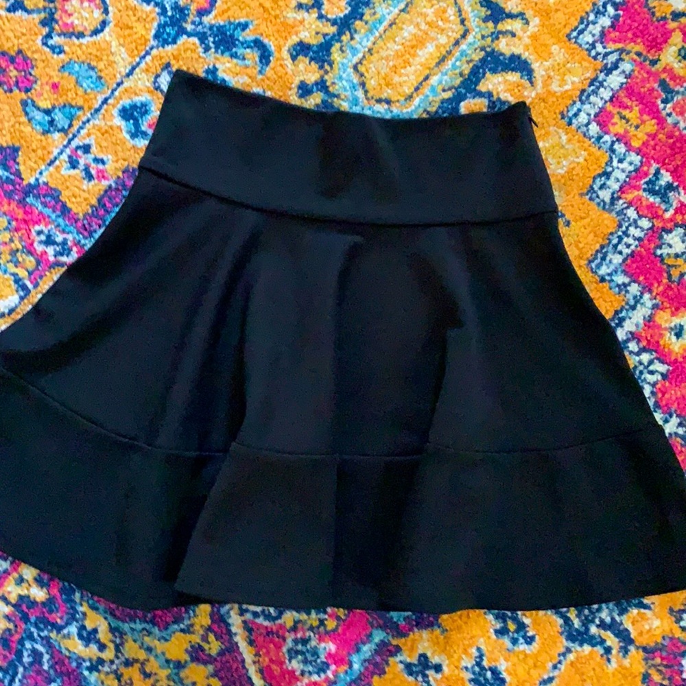 Stretchy Flowing Black Mini Skirt
